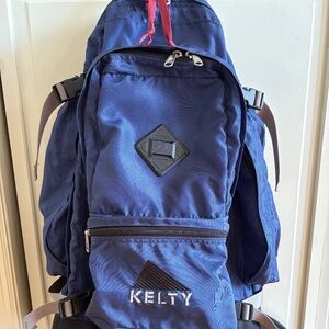 Kelty Redwing day pack
